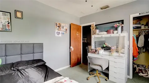 1715 SW 84th Avenue Miami FL 33155