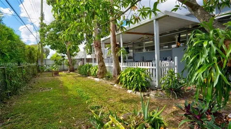 1715 SW 84th Avenue Miami FL 33155
