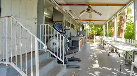 1715 SW 84th Avenue Miami FL 33155