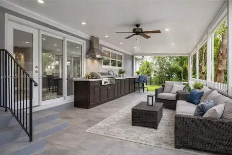 1715 SW 84th Avenue Miami FL 33155