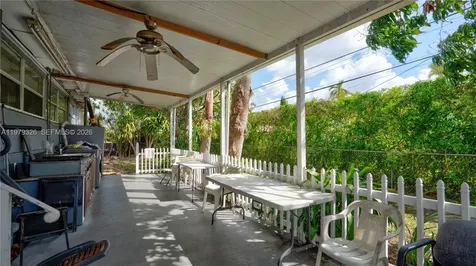 1715 SW 84th Avenue Miami FL 33155