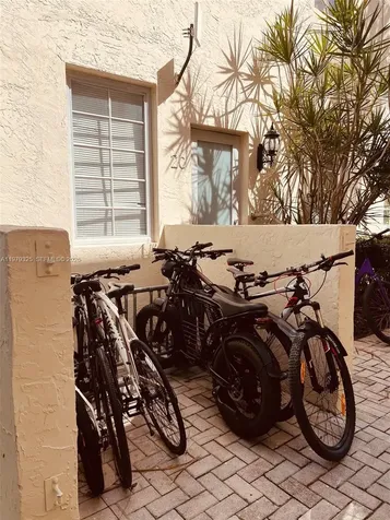 1500 Pennsylvania Avenue Miami Beach FL 33139