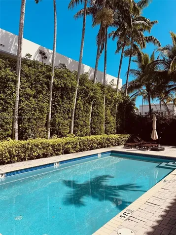1500 Pennsylvania Avenue Miami Beach FL 33139