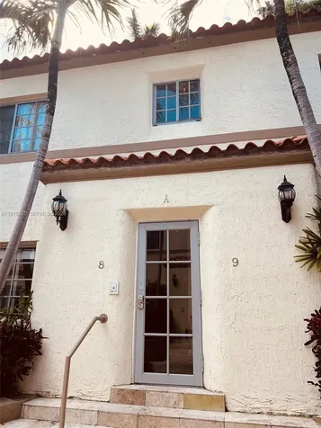 1500 Pennsylvania Avenue Miami Beach FL 33139