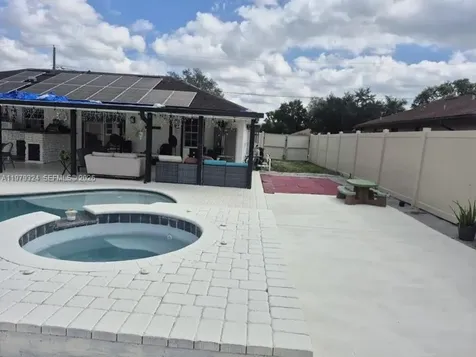 8016 Apache Lane Lakeland FL 33810