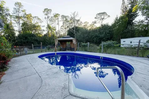 1181 W C Road Loxahatchee FL 33470