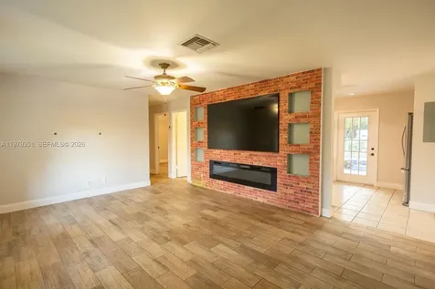 1181 W C Road Loxahatchee FL 33470