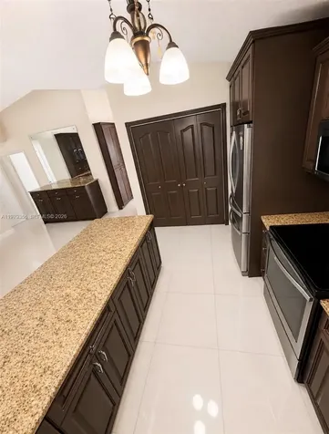 910 SW 140th Avenue Miami FL 33184