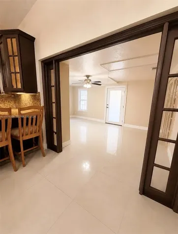 910 SW 140th Avenue Miami FL 33184