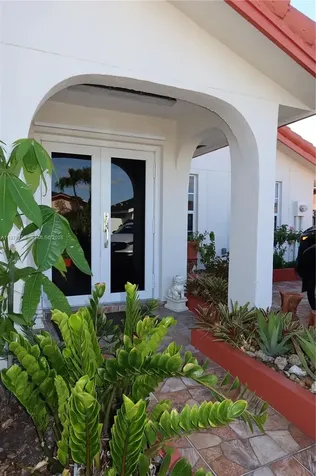 910 SW 140th Avenue Miami FL 33184