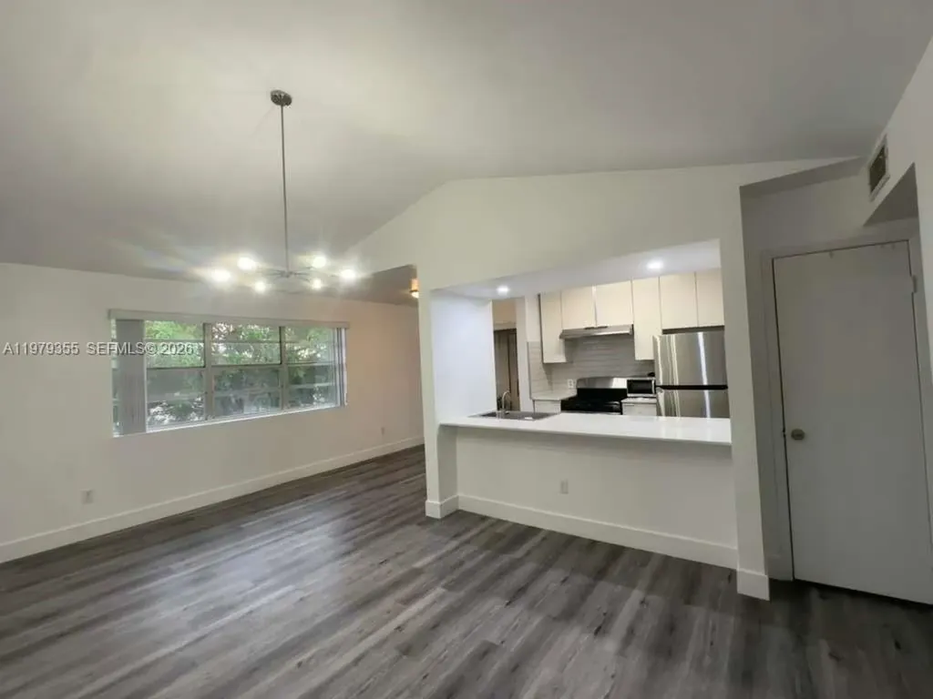 15330 SW 106th Terrace Miami FL 33196