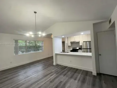 15330 SW 106th Terrace Miami FL 33196