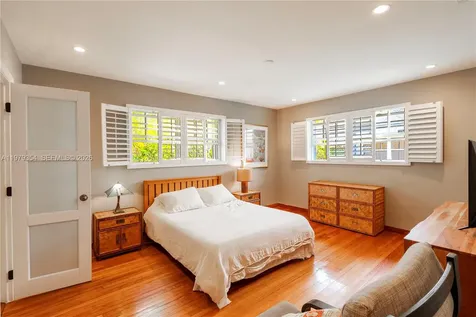 1449 Baracoa Avenue Coral Gables FL 33146