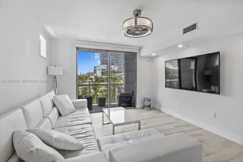 110 Washington Avenue Miami Beach FL 33139