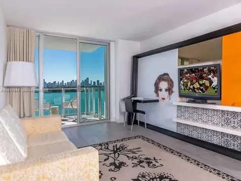 1100 West Avenue Miami Beach FL 33139