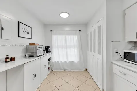 4550 NW 18th Avenue Deerfield Beach FL 33064