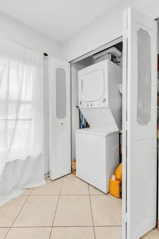 4550 NW 18th Avenue Deerfield Beach FL 33064