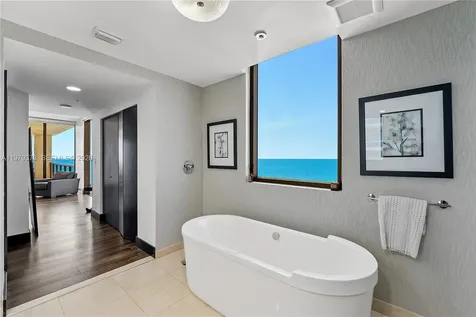 16275 Collins Avenue Sunny Isles Beach FL 33160