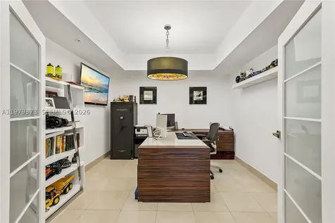 16275 Collins Avenue Sunny Isles Beach FL 33160