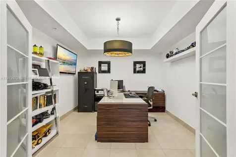 16275 Collins Avenue Sunny Isles Beach FL 33160