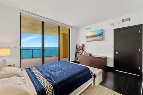 16275 Collins Avenue Sunny Isles Beach FL 33160