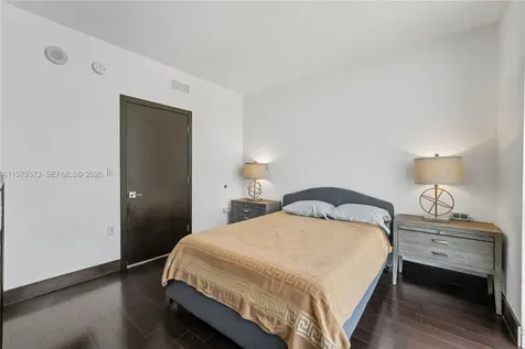 16275 Collins Avenue Sunny Isles Beach FL 33160