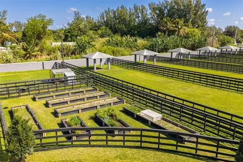 2625 SW 148th Avenue Davie FL 33331