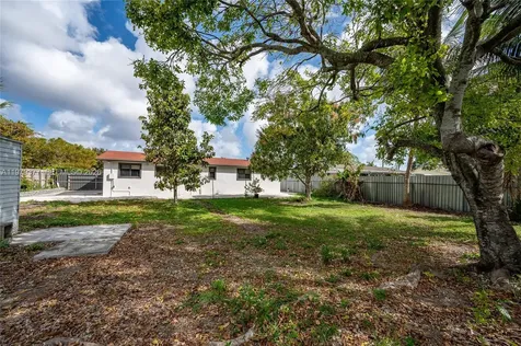 11442 SW 225th Street Miami FL 33170
