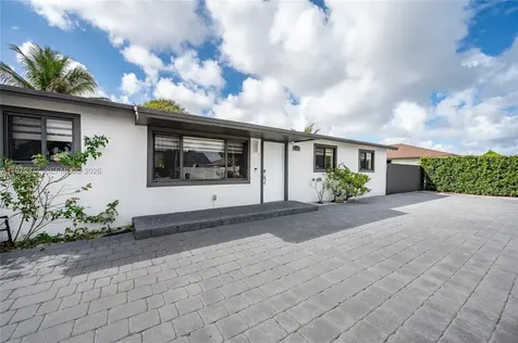 11442 SW 225th Street Miami FL 33170