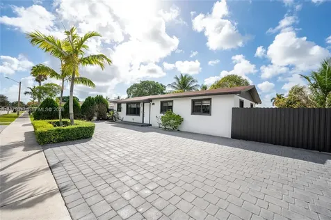 11442 SW 225th Street Miami FL 33170