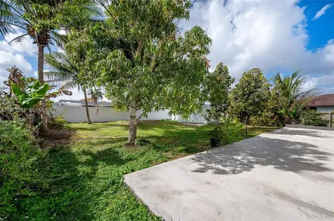 11442 SW 225th Street Miami FL 33170