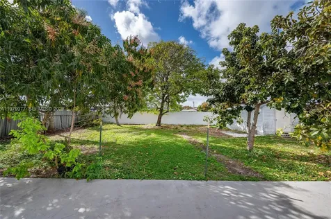 11442 SW 225th Street Miami FL 33170