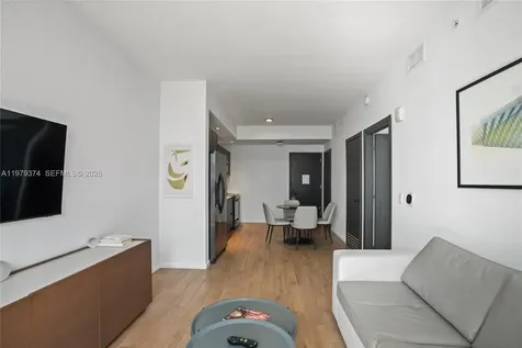 398 NE 5th Street Miami FL 33132