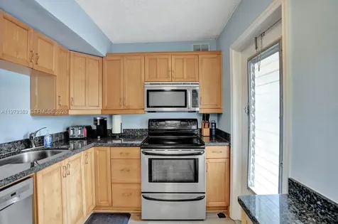 2651 S Course Drive Pompano Beach FL 33069