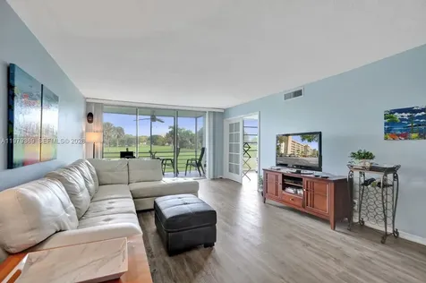 2651 S Course Drive Pompano Beach FL 33069
