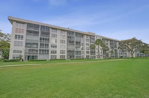 2651 S Course Drive Pompano Beach FL 33069