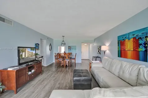2651 S Course Drive Pompano Beach FL 33069