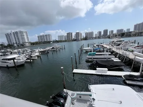 18031 Biscayne Boulevard Aventura FL 33160