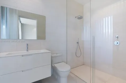 1051 W 48th Street Miami Beach FL 33140