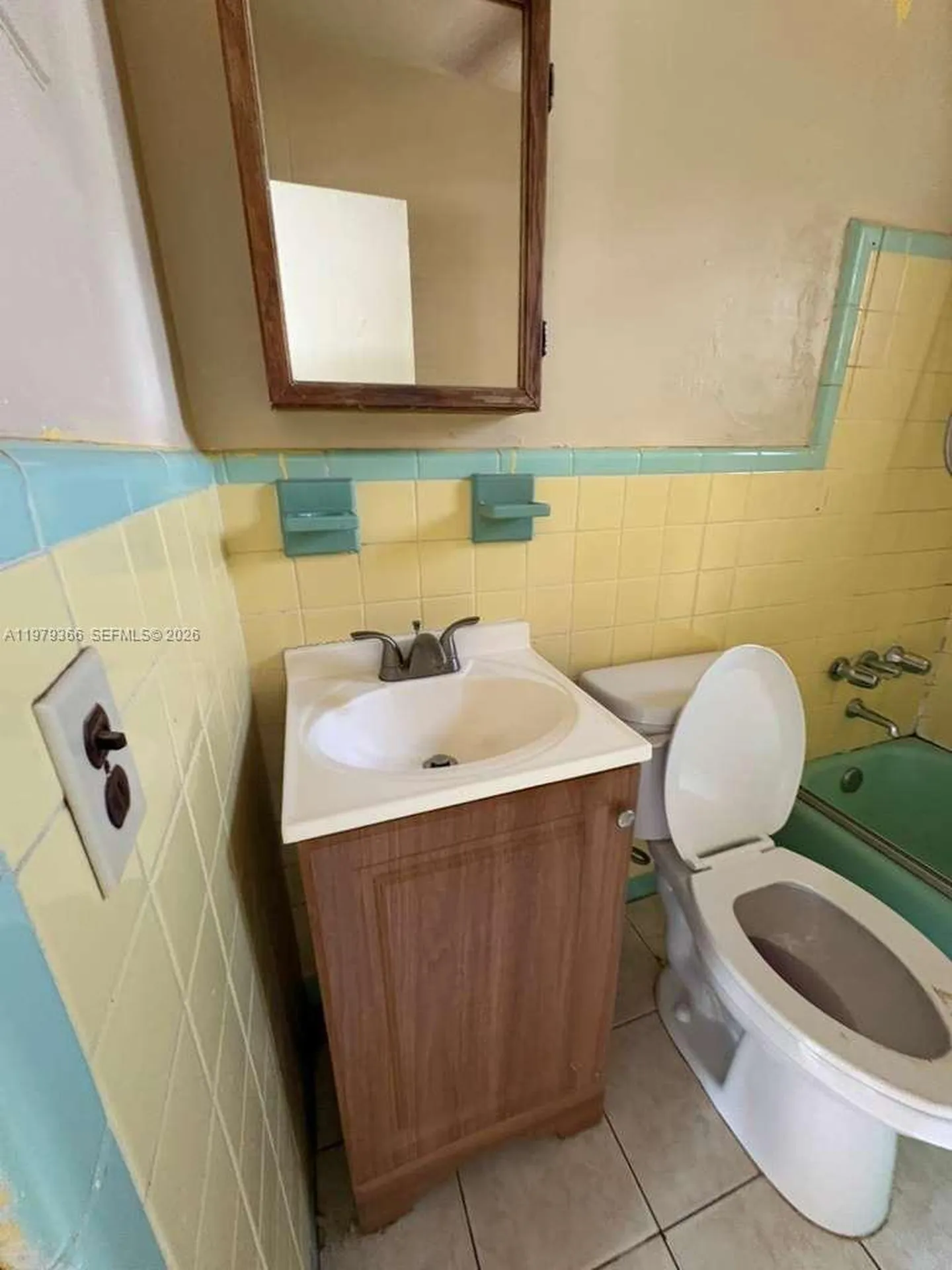 5631 Branch Street Hollywood FL 33021