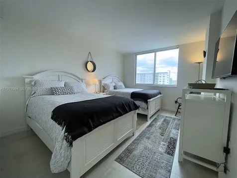 500 Bayview Drive Sunny Isles Beach FL 33160