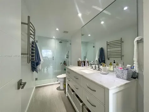 500 Bayview Drive Sunny Isles Beach FL 33160