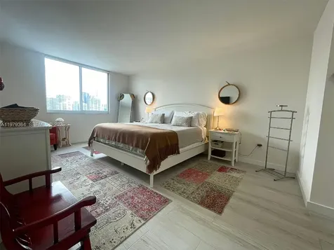 500 Bayview Drive Sunny Isles Beach FL 33160