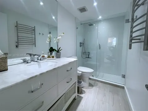 500 Bayview Drive Sunny Isles Beach FL 33160