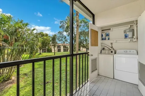 6832 S Palmetto Circle S Boca Raton FL 33433