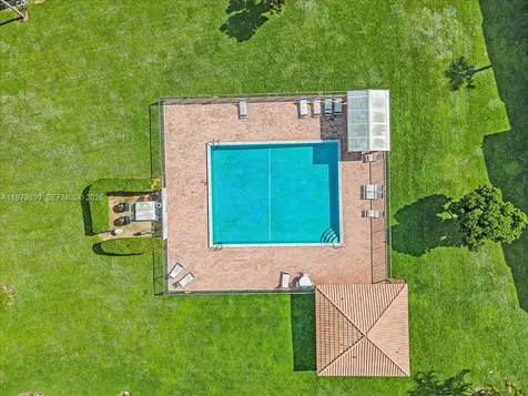 6832 S Palmetto Circle S Boca Raton FL 33433