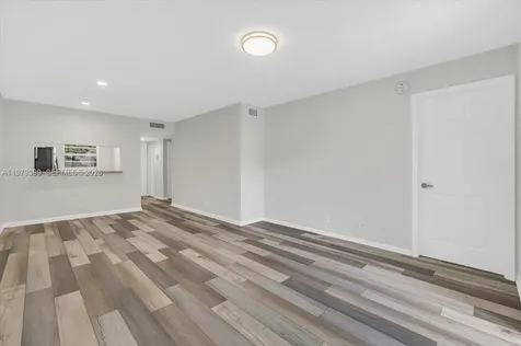 6832 S Palmetto Circle S Boca Raton FL 33433