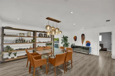 2301 NE 196th Street Miami FL 33180