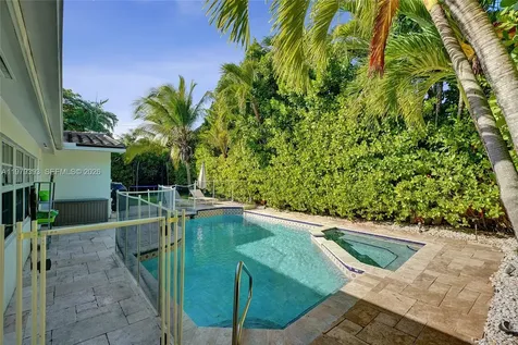 2301 NE 196th Street Miami FL 33180