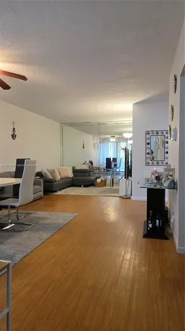 750 NE 199th Street Miami FL 33179